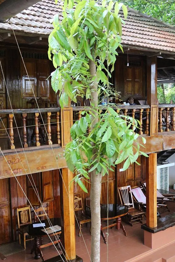 Malayalam Lake Resort Alappuzha